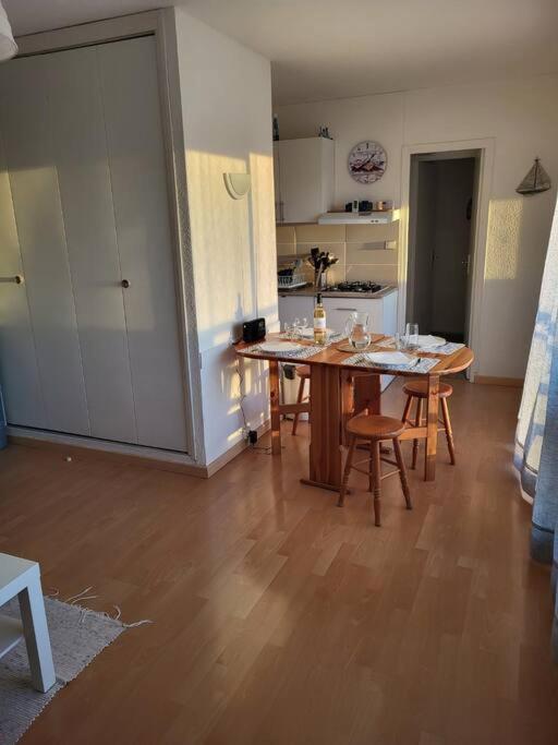 Charmant Appartement ! Le Barcarès Exterior foto